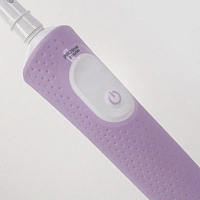 Электрическая зубная щетка Oral-B Vitality Pro X Clean (Лиловая)