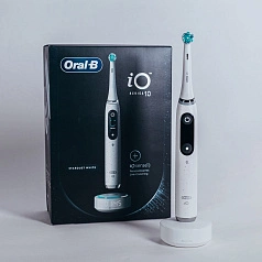 Электрическая зубная щетка Oral-B iO Series 10 White
