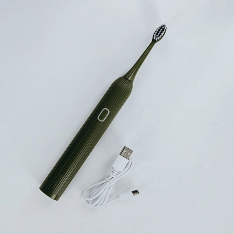 Электрическая зубная щетка Revyline RL 060 Зелёная - изображение 6