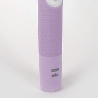 Электрическая зубная щетка Oral-B Vitality Pro X Clean (Лиловая)