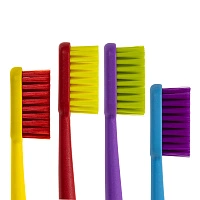 Набор зубных щеток Revyline SM6000 (4 шт.)