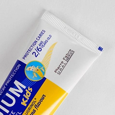 Зубная паста-гель Эльгидиум Kids от кариеса со вкусом банана (от 2 до 6 лет), 50 мл