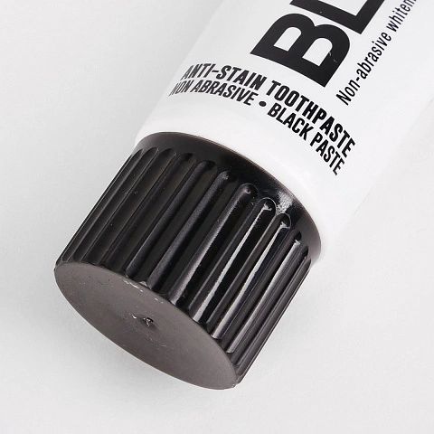 Зубная паста Blanx Black с древесным углём, 75 мл - изображение 4