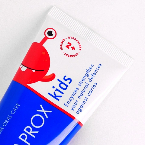 Зубная паста CURAPROX Kids 950 со вкусом клубники (с 2 лет), 60 мл - изображение 7